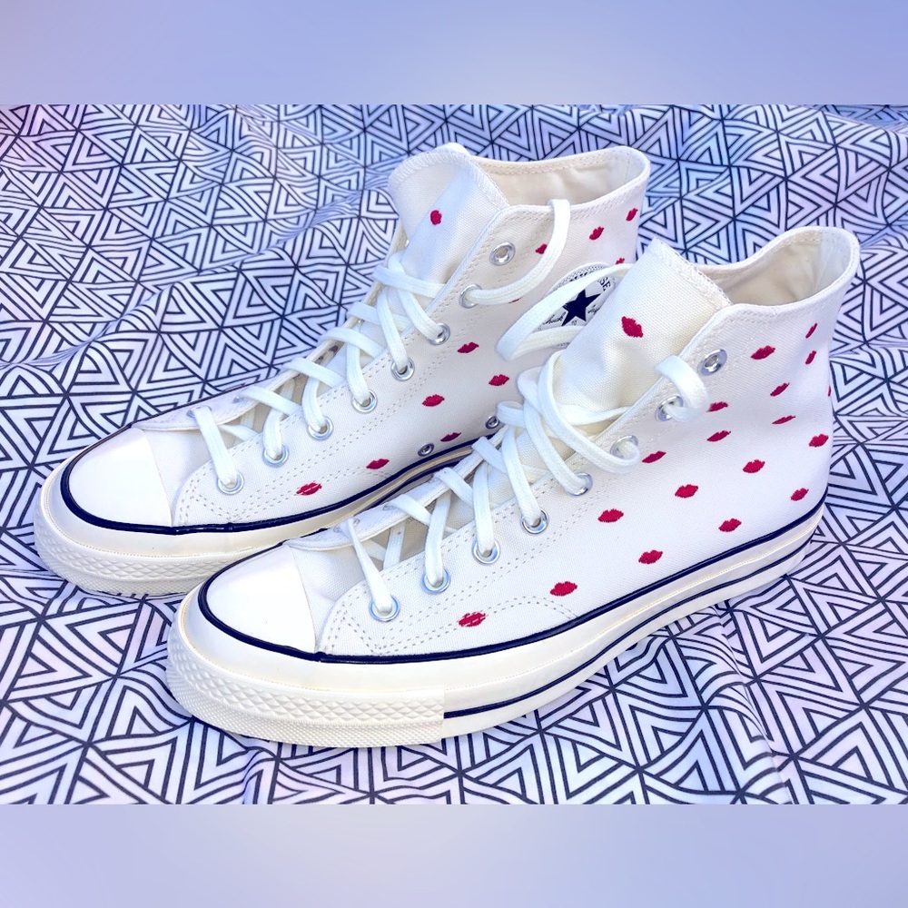 Converse chuck 70 hi women’s Valentine’s Day white & red